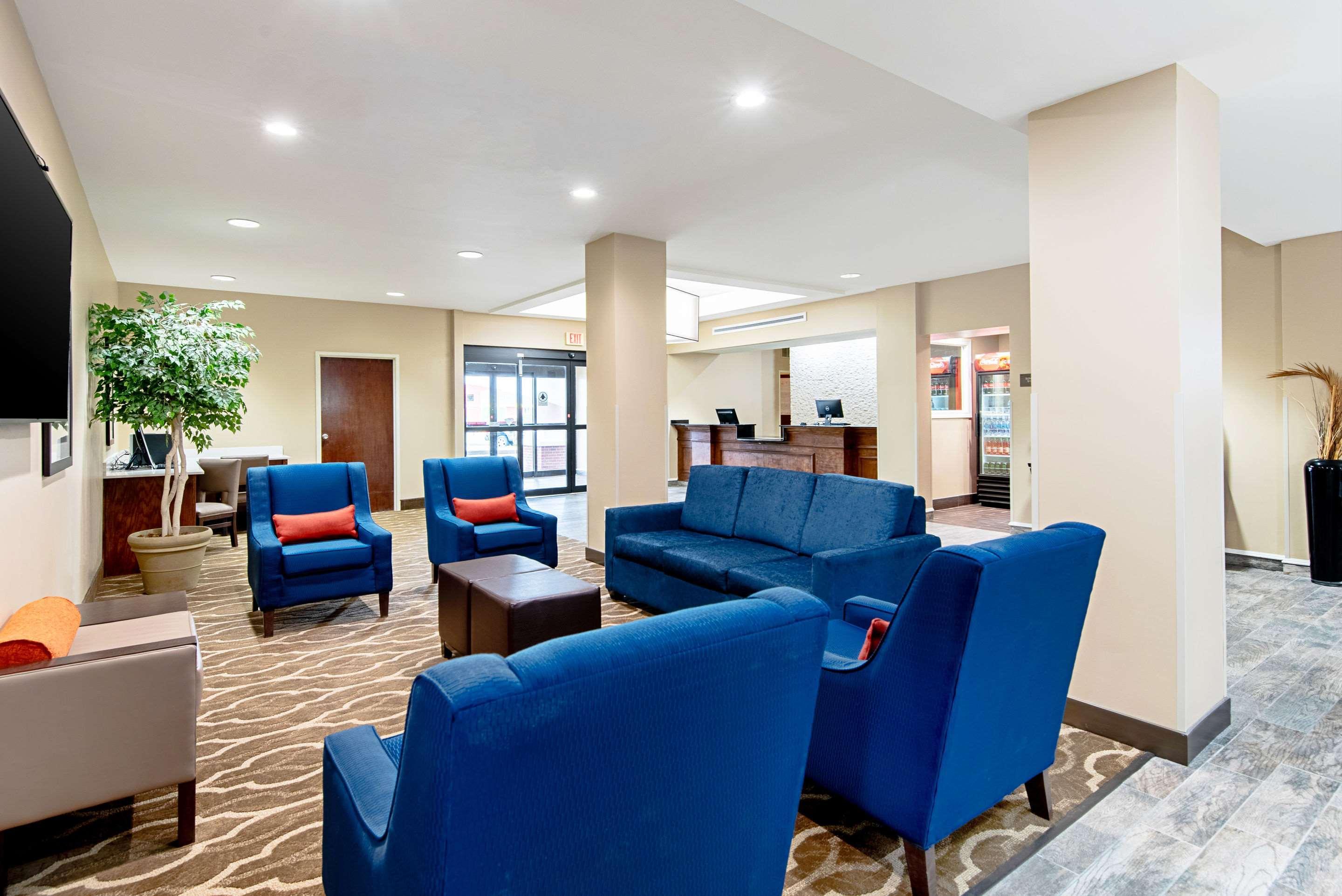 Comfort Inn & Suites Pine Bluff Exterior foto